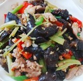 木耳炒肉的详细做法