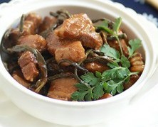介绍干豆角炖五花肉的做法